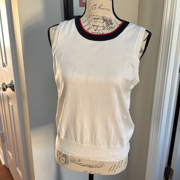 Ivory 2-piece Twinset from Banana Republic | Cotton Size L - Picture 2 of 10